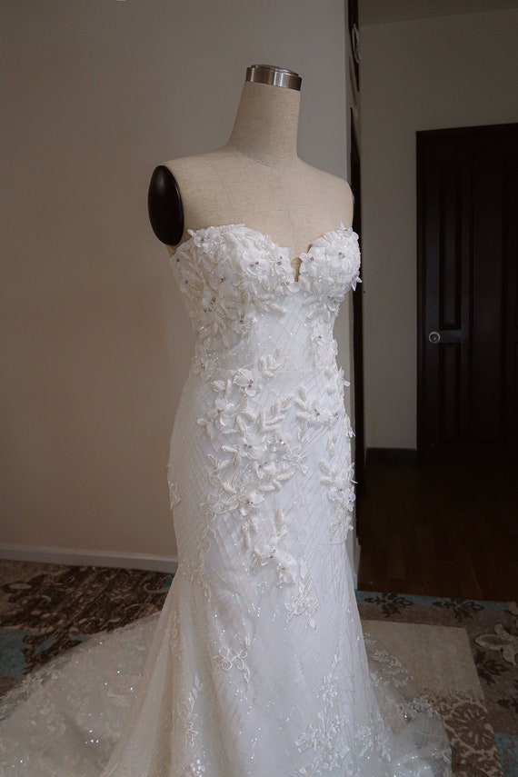 RILEY Strapless Fit Flare Wedding Dress 