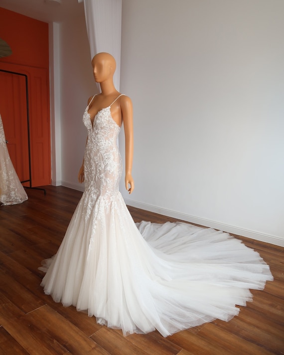 beaded mermaid wedding dress with tulle skirt Elegant Mermaid Wedding Dress with Sheer Lace Sleeves and Tulle Skirt main image 0