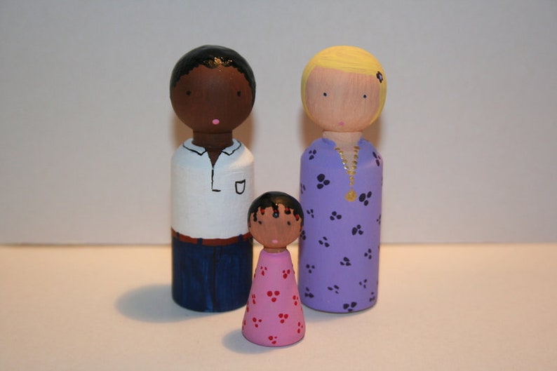 Doll family to take away © image 1