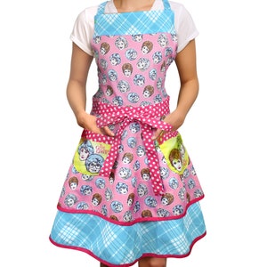 The Golden Girls Apron; Gifts for Friends, Cooking Apron with Pockets. Good Quality. Officially Licensed Merchandise