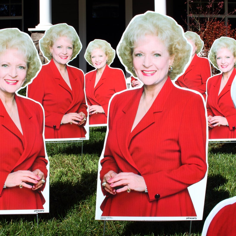 A Dozen Red Roses Golden Girls Yard Signs Betty White Gift Etsy