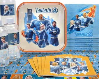 Fantastic Four (Basic Party Pack) – Plates, Napkins, Table Cover & Bottle Labels