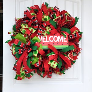 Welcome Wreath, Watermelon Wreath, Summer Decor, Red and Green Wreath, Gift for Mom, Housewarming Gift, Porch Decor, Picnic Theme