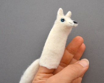 finger puppet arctic fox
