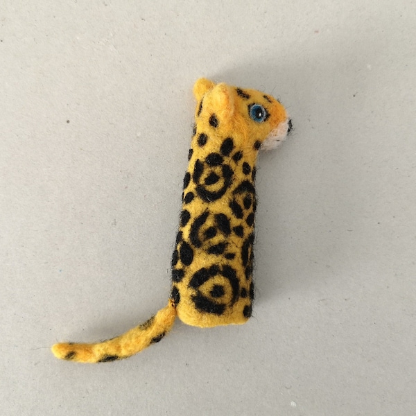 Fingerpuppe Jaguar