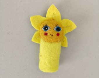 finger puppet sun