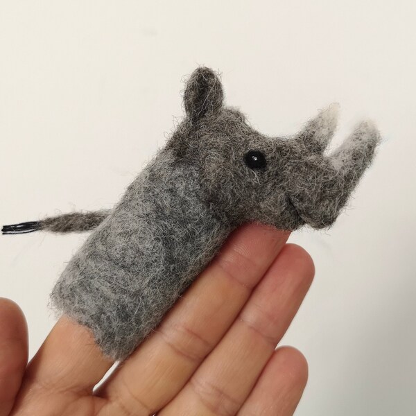 finger puppet Rhino
