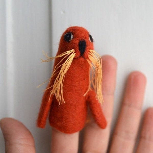 finger puppet seal
