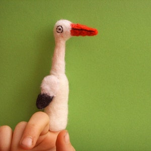 Fingerpuppe Storch Bild 1