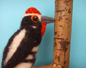 finger puppet woodpecker