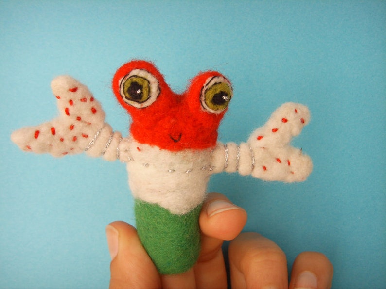 finger puppet italian crab image 1