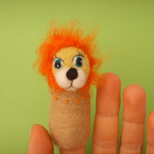 finger puppet lion
