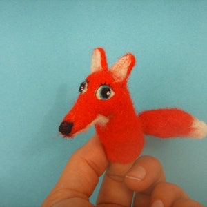finger puppet fox image 3