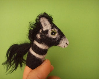 finger puppet horse