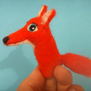 finger puppet fox image 1