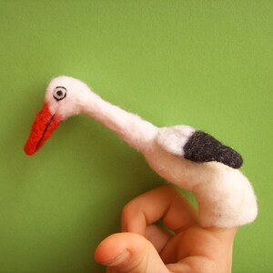 Fingerpuppe Storch Bild 2