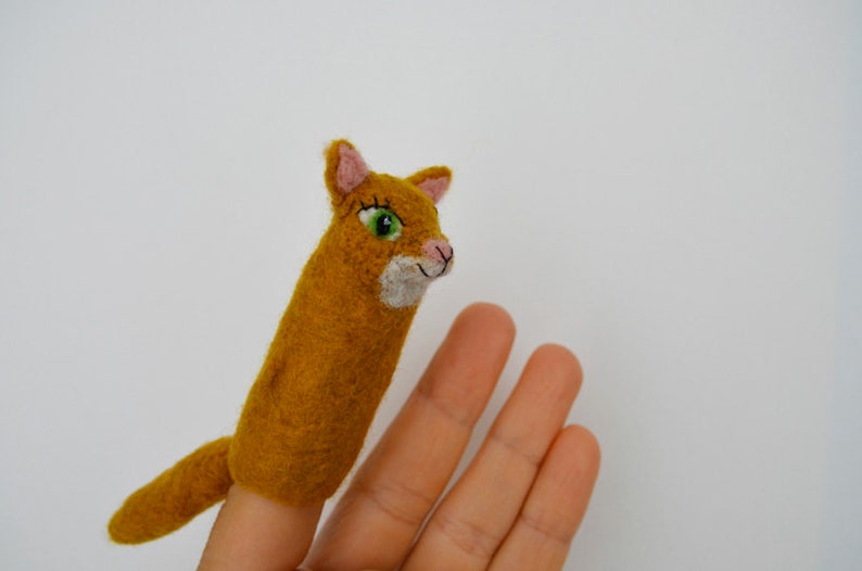 Fingerpuppe rote Katze Bild 3