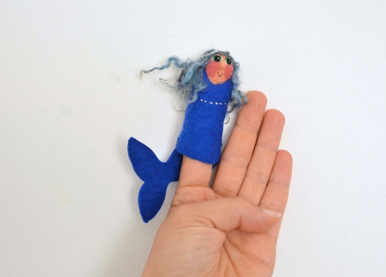 Fingerpuppe blaue Meerjungfrau Bild 1