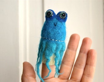 finger puppet octopus