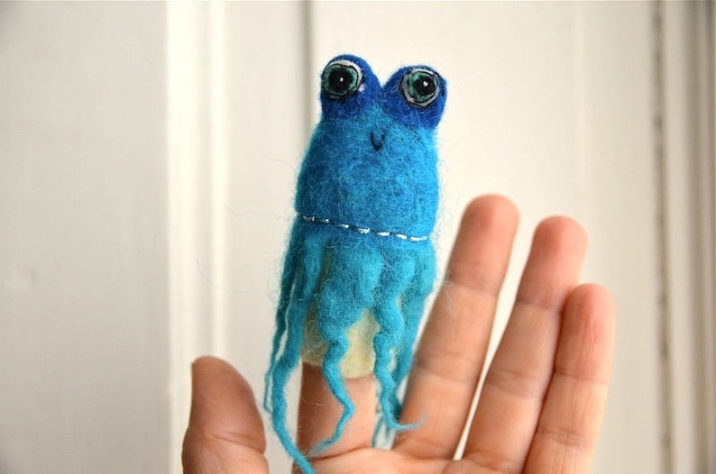 Fingerpuppe blauer Oktopus Bild 1