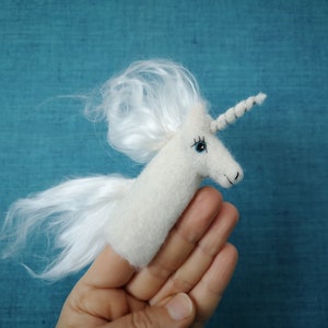 Fingerpuppe Einhorn Bild 5