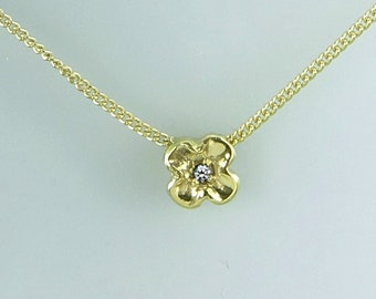 Halskette, Collier, Shortie, Gold 333, Blüte mit Diamant, 38 cm-Kette