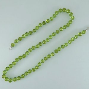 Gemstone necklace, stone necklace, peridot necklace, olivine necklace, 45 cm chain, stone necklace Silner. Handmade, unique