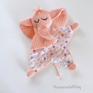 Baby gift, elephant cuddle, comforter, safari, elephant baby toy, crochet knit baby, baby shower gift, baby, amigurumi elephant, unisex.