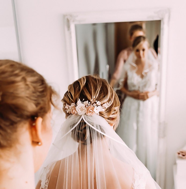 BRIDAL HAIR ACCESSORIES // Bridal hair accessories with ceramic flowers and pearls Made in Germany image 1