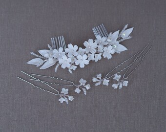 BRIDAL HAIR ACCESSORY Flower Comb & Hairpin Set