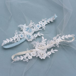 HOCHZEIT BRAUT STRUMPFBAND Spitzenblumen bestickt mit Perlen Boho Strumpfband für die Braut mit etwas blaues Bridal Garter Bild 5