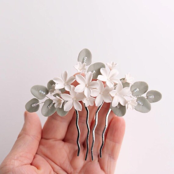 Braut Haarkamm mit Jasmin Blumen und Eukalyptus Blättern Boho Haarschmuck silberfarben Hochzeit Kopfschmuck Haarspange