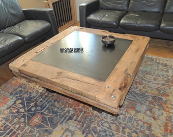 Coffee table coffee table made of half-timbered beams and steel
