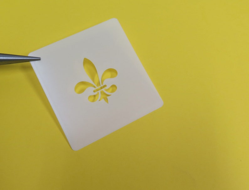 Fleur de Lys Stencil 6Pack Reusable image 6