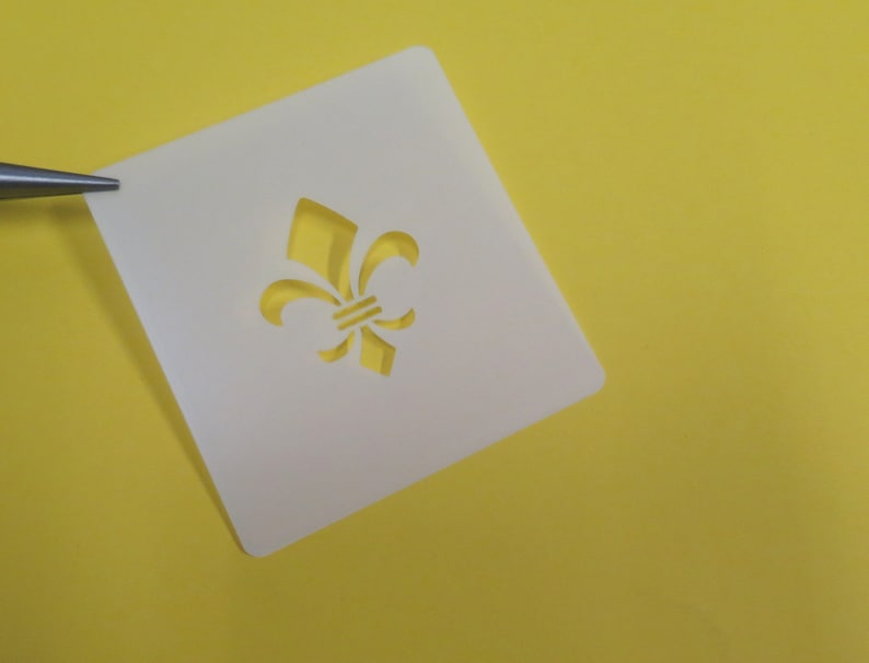 Fleur de Lys Stencil 6Pack Reusable image 7