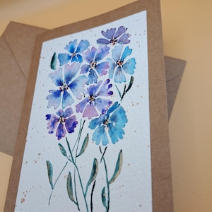 Biglietto di auguri di buon compleanno con fiori acquerellati - biglietto fatto a mano con fiori blu acquerellati - biglietto di auguri di buon compleanno