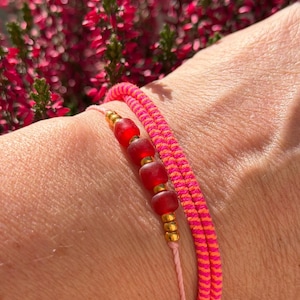 grünes oder rotes  Armband Spezial Perlen Armband Perle aus Java verstellbar verschiedene Ausführungen Set
