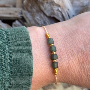 grünes Armband Spezial Perlen Armband Perle aus Java verstellbar verschiedene Ausführungen