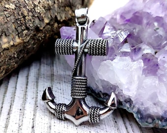 Naval Elegance: Anchor Pendant - A Stainless Steel Nautical Jewelry Piece for Maritime Enthusiasts