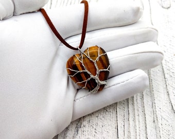 Tree of life Tiger eye heart necklace,  Wire wrapped stone necklace, Healing Tigereye jewelry, Tiger eye pendant, Heart shaped stone