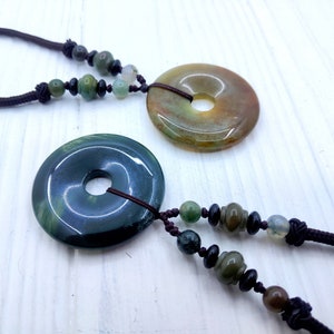 Indian agate donut circle necklace with Indian agate beads, Indian agate necklace, Indian agate circle pendant, Donut circle pendant