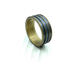 Aged Bronze Ring: Rustic 3-Groove Band, Modern Style