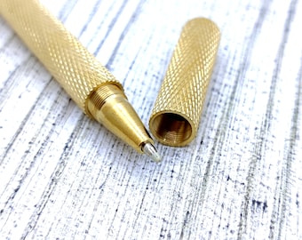 High-Quality Brass Signature Pen: A Distinguished Business Gift for Elegant Office Writing and School Stationery With Leather Case