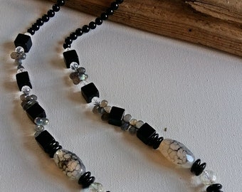 Collier Onyx, Achat, Bergkristall, Labradorit,