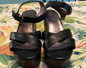 chunky wooden sandals