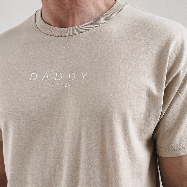 DADDY Shirt | personalisiert mit Jahr | beige