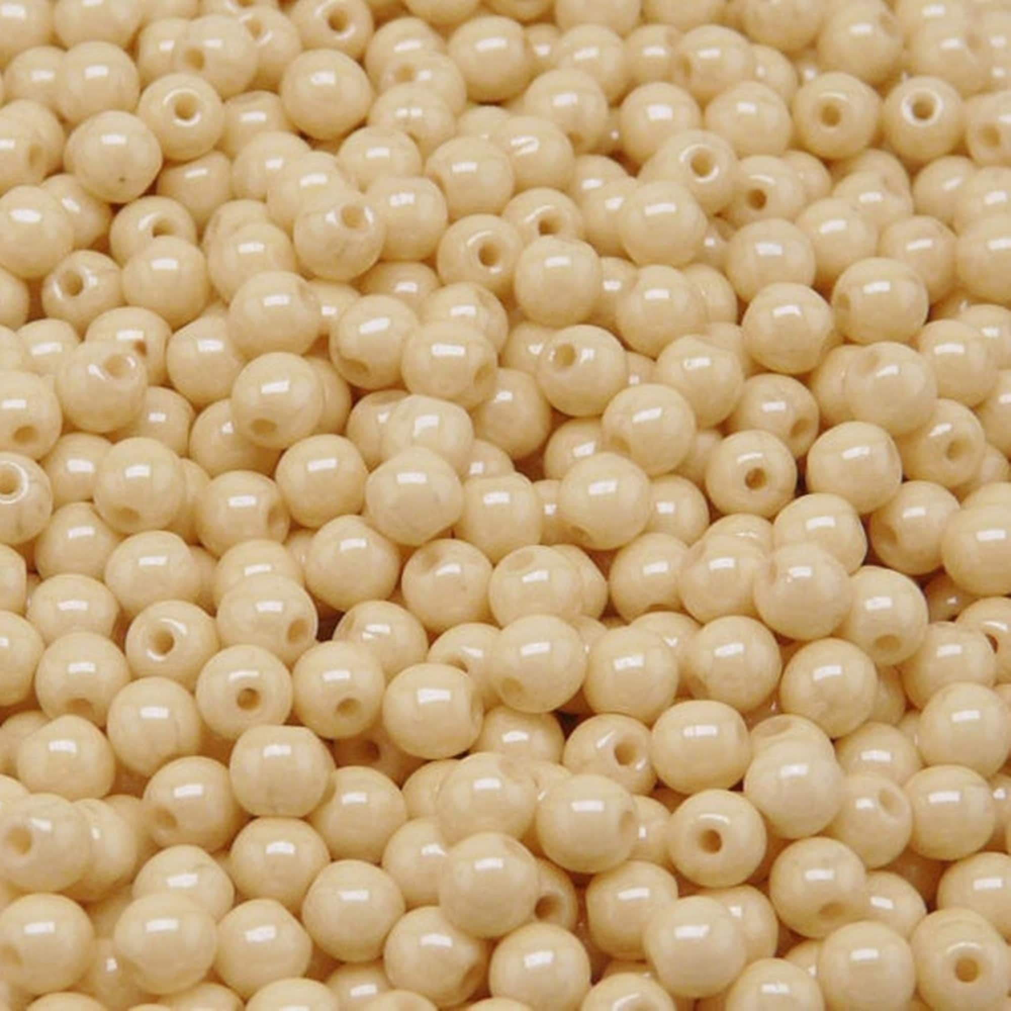 чешские бусины. чешские бусы камни. чешские бусины. бусы из богемского стекла. чешские бусины.