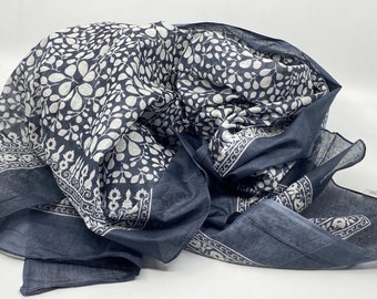 Large cotton scarf in blue-grey