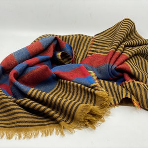 Fashionable men's scarf