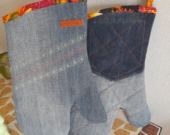 Oven mitts potholders used jeans blue orange red